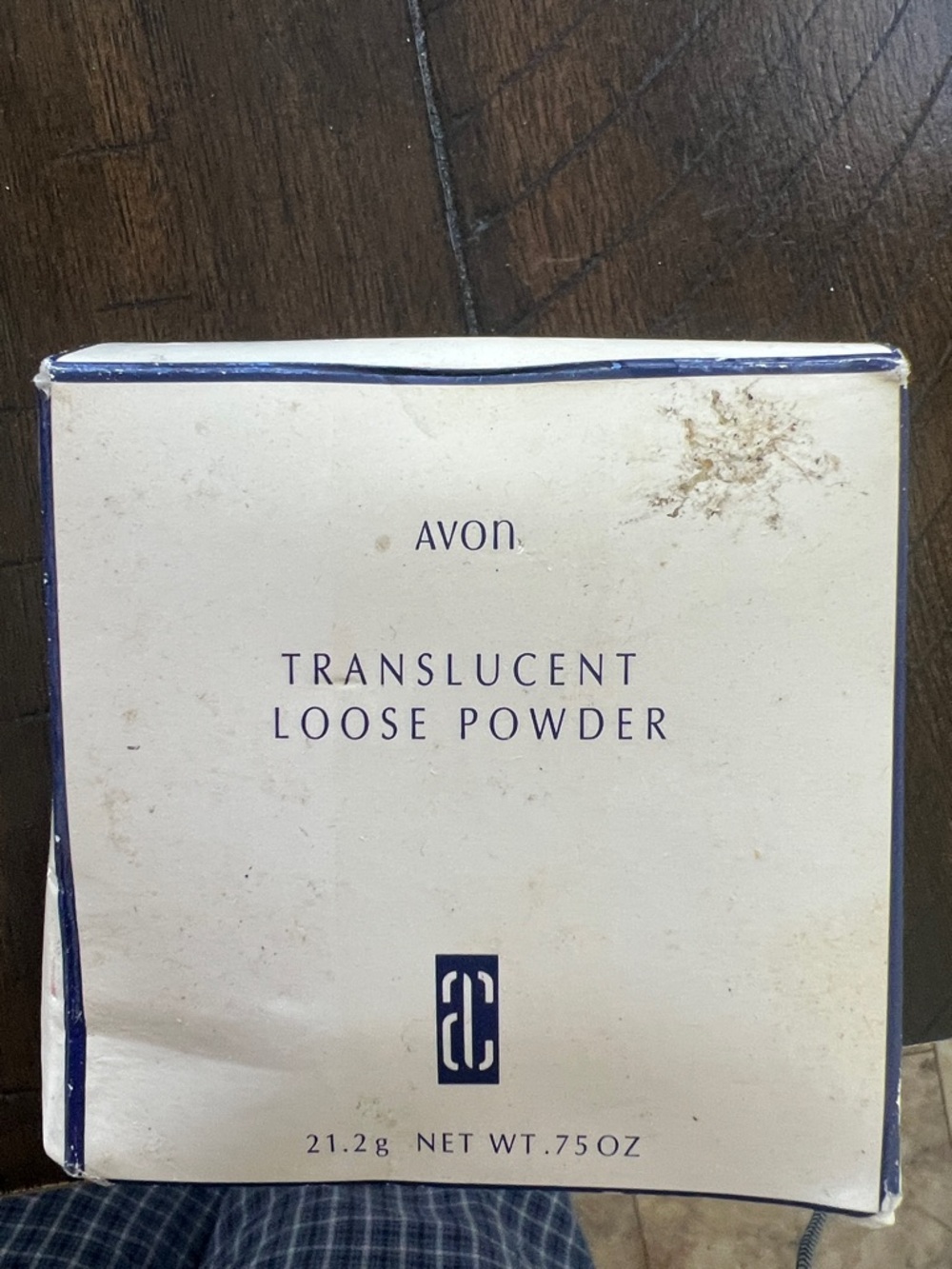 Vintage Avon Translucent Loose Powder alone or setting foundation. Color Medium.